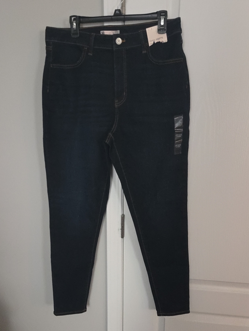 High-Rise Skinny Jeans in Dark Indigo - Women